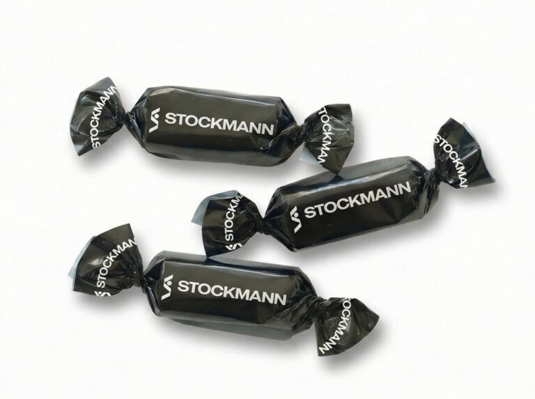 sokolaadikomm logoga ettevote e1772133787623